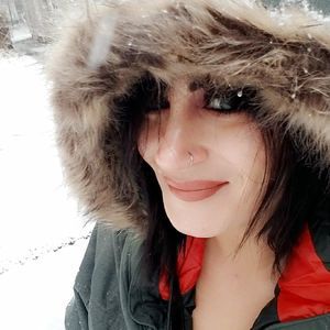 Meet your Posher, Lila